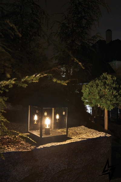 Декоративный уличный светильник Norlys 1941B 28141 фото в живую, фото в дизайне экстерьера