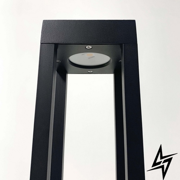 Світлодіодний світильник-стовпчик Bolard D23-31124 Чорний DFC-1020/800BK CW фото наживо, фото в дизайні екстер'єру