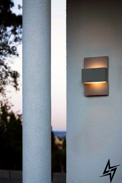 Настенный фасадный уличный светильник Norlys Geneva 874GR 28023 фото в живую, фото в дизайне экстерьера