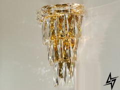 Современный хрустальный настенный светильник D23-32263 Золото 19013/B-3-G фото в живую, фото в дизайне интерьера