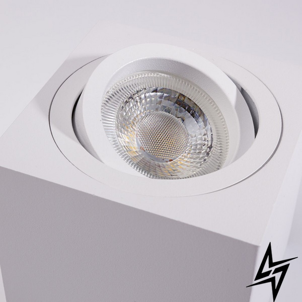 Накладной точечный светильник KUBUS WH 12017 MJ12017 фото в живую, фото в дизайне интерьера