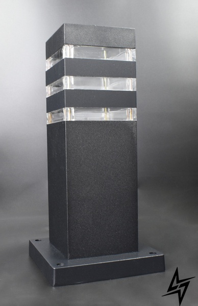 Вуличний ліхтар стовпчик L23-37772 Чорний 8024/30-bk фото наживо, фото в дизайні екстер'єру