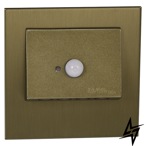 Настінний світильник Ledix Navi з рамкою 11-222-41 врізний Старе золото 5900K з датчиком LED LED11122241 фото наживо, фото в дизайні інтер'єру