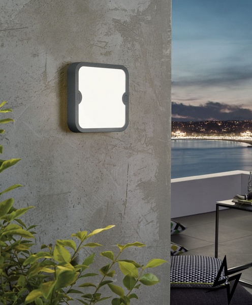Вуличний настінний світильник Eglo Alfena 95082 LED  фото наживо, фото в дизайні екстер'єру