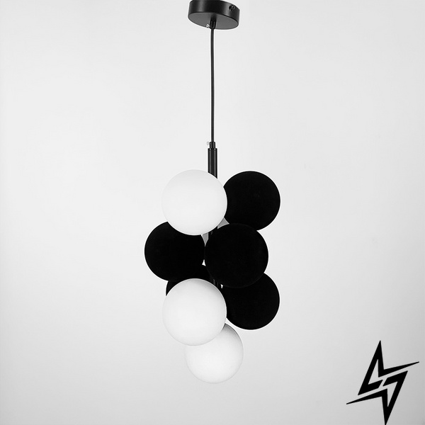 Світильник-репліка HOLLY чорні з підвісними кулями білими LE41237 4xG9 25x25см Чорний/Білий S 28G/4 BK+BK+WT фото наживо, фото в дизайні інтер'єру
