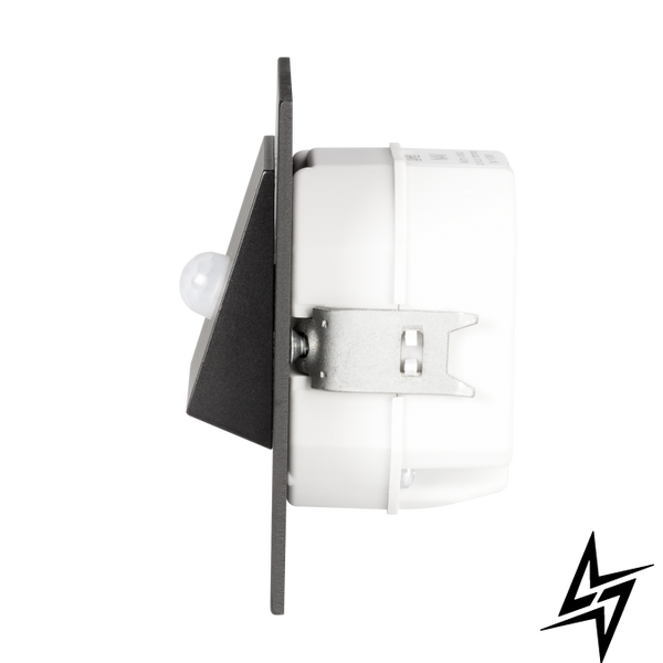 Настенный светильник Ledix Navi с рамкой 11-222-62 врезной Черный 3100K с датчиком ЛЕД LED11122262 фото в живую, фото в дизайне интерьера