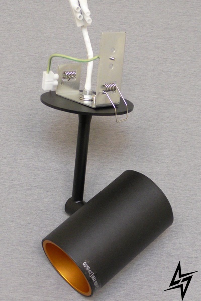 Точечный накладной светильник Zumaline Tori 20015-BK 94881 фото в живую, фото в дизайне интерьера
