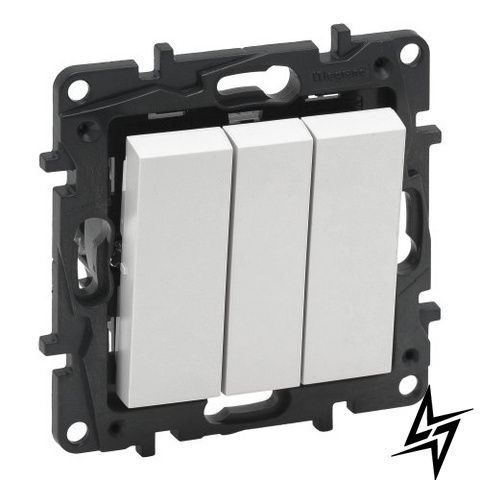 Обычный 3-клавишный выключатель Legrand 863103 Niloe Step, белый, IP20 863103 фото