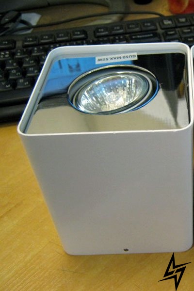 Точечный накладной светильник Azzardo Nino AZ0735 76102 фото в живую, фото в дизайне интерьера