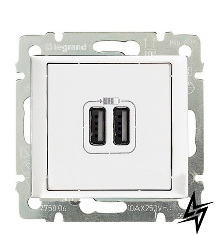 USB-розетка Legrand 770470 Valena Classic, белая, 2&times;USB, IP20 770470 фото