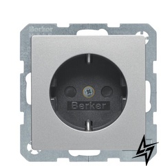 Розетка Q.x 47236084 с защитой контактов с заземлением (алюминий) Berker фото